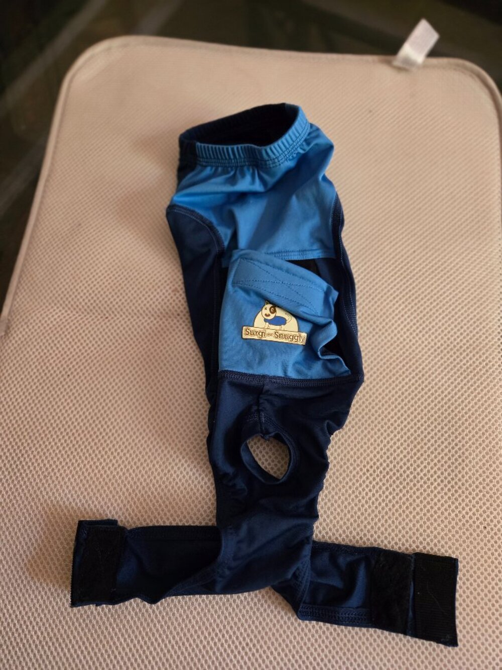Pet Surgi Snuggly suit S, great for pets after surgery , great recovery aid. #1